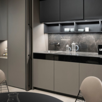 Boarding House von LEICHT